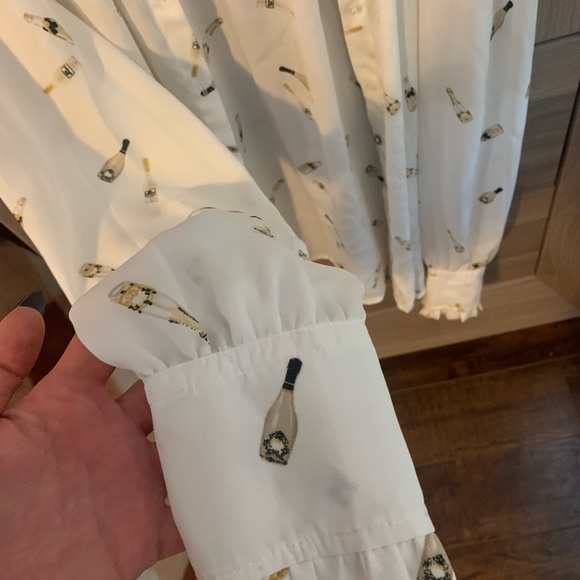 blouse - Picture 3 of 3